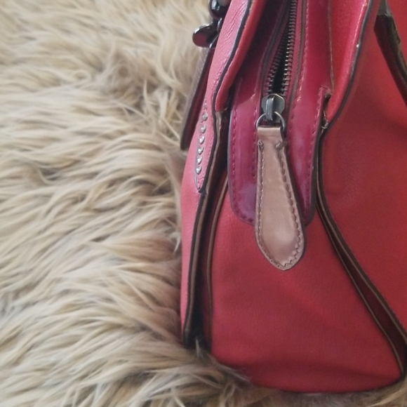 Guess hand bag - Picture 7 of 7